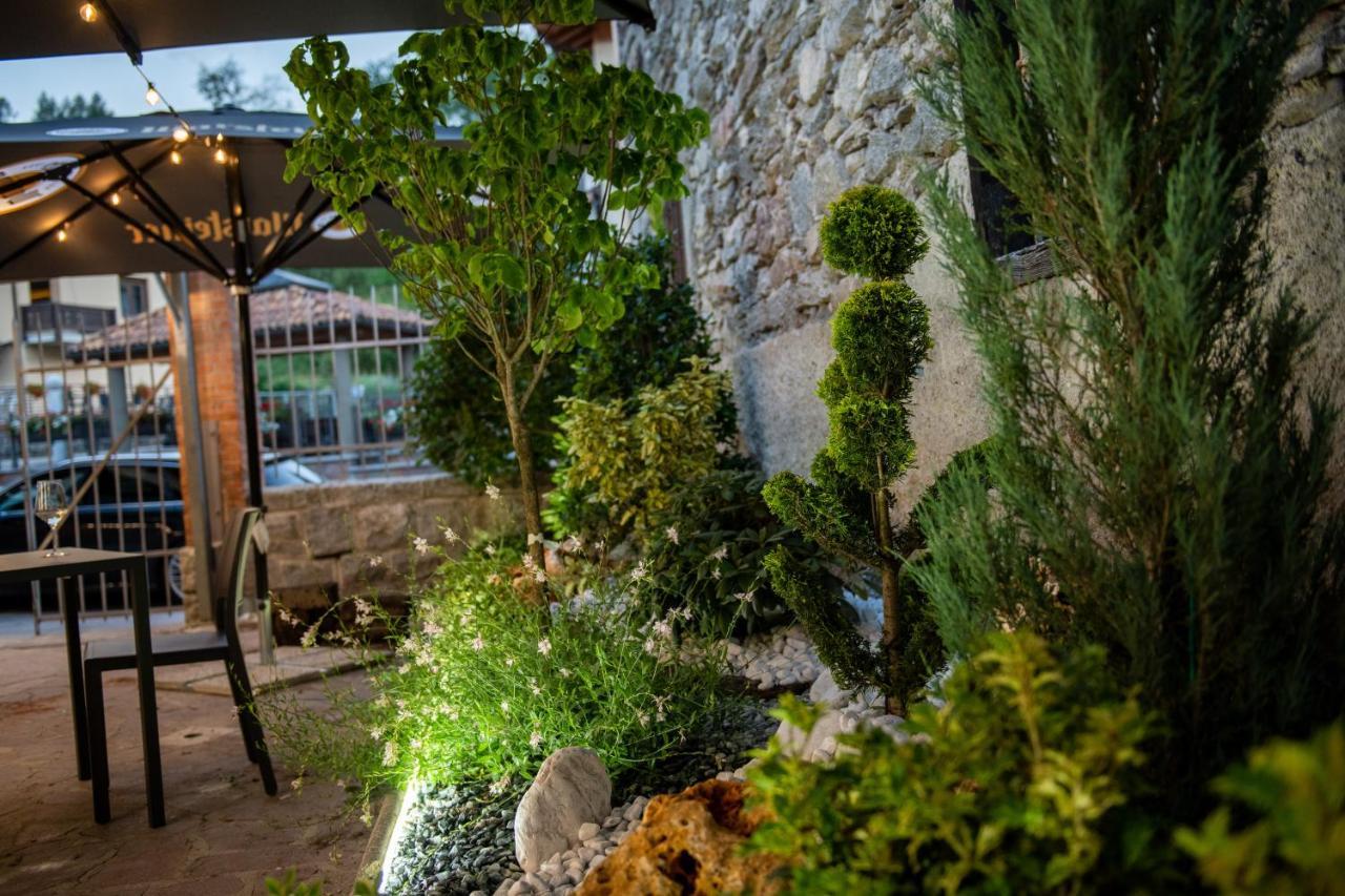 Hotel Diffuso Locanda Elisa Dimaro Exterior photo